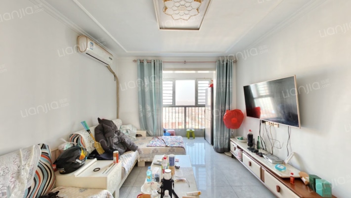 香江逸景B区二手房实景图