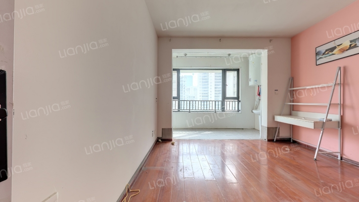 绿地IFC中央公馆B1-2区二手房实景图