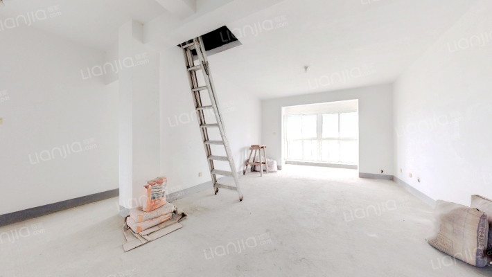 金色阳光A区二手房实景图