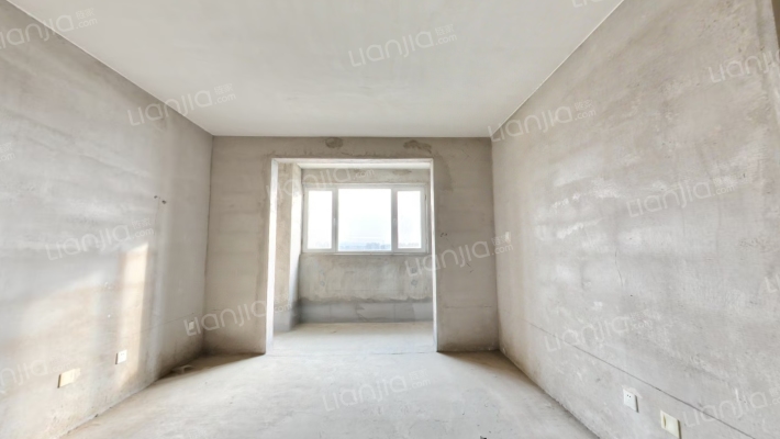 嘉辰海纳城二手房实景图