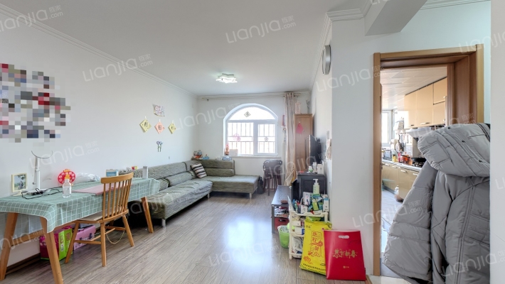 东泰花园二手房实景图