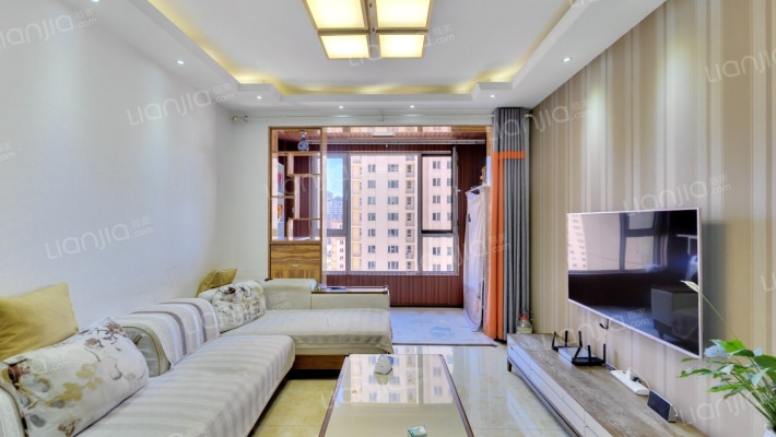 府东公馆二手房实景图