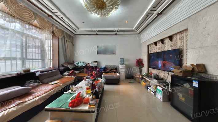 秀泾苑北区二手房实景图