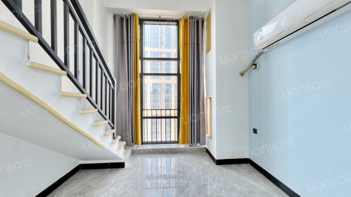 阳光城大都会二手房实景图