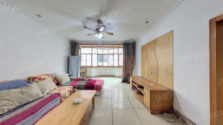 联芳花园2期二手房实景图