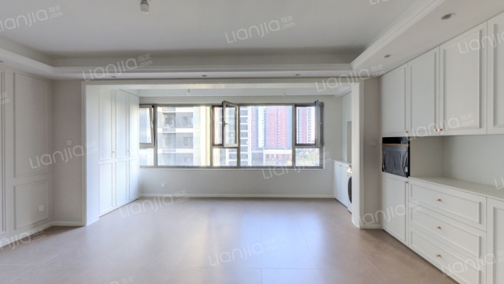 海信·凤台世家二手房实景图