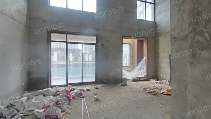 万达金麟府南院二手房实景图