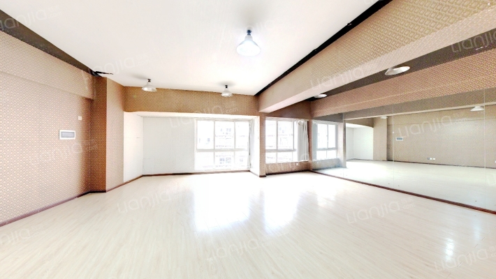 傲城二手房实景图