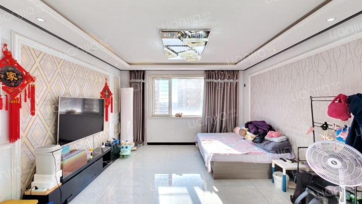 天洁华尔街二手房实景图