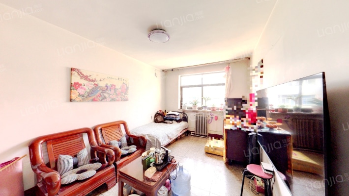 服装厂宿舍二手房实景图