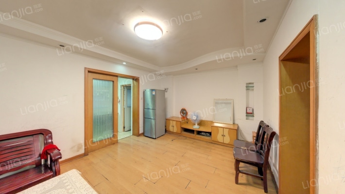 长电宿舍二手房实景图