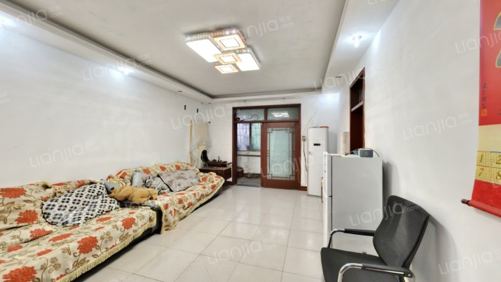 府前小区二手房实景图