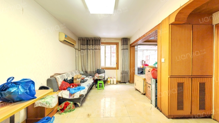 中建小区二手房实景图