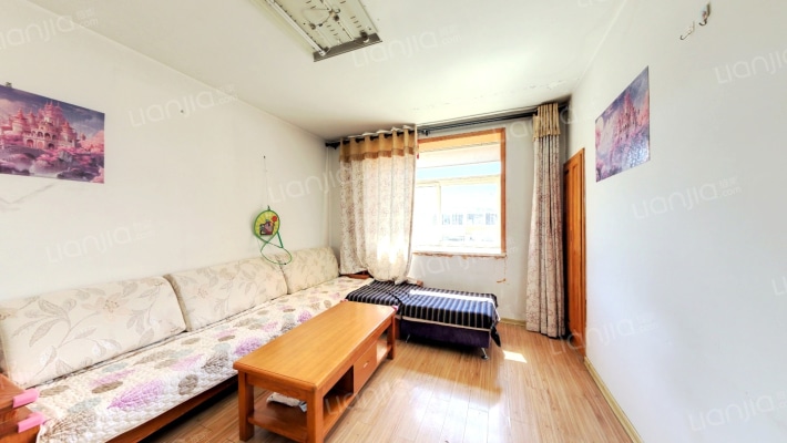 红果里二手房实景图