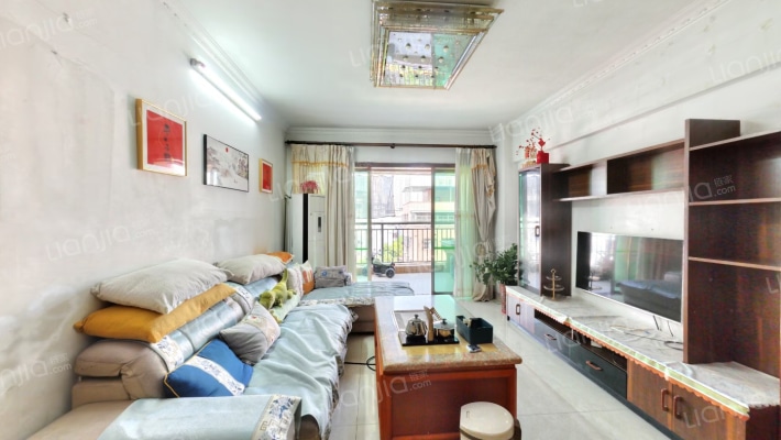 宏新华苑二手房实景图