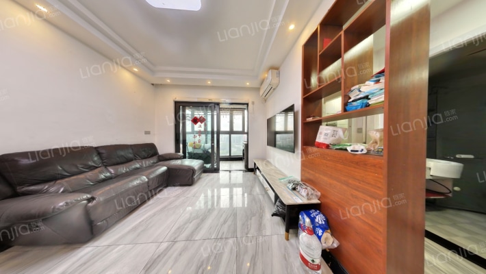 前海东岸二手房实景图