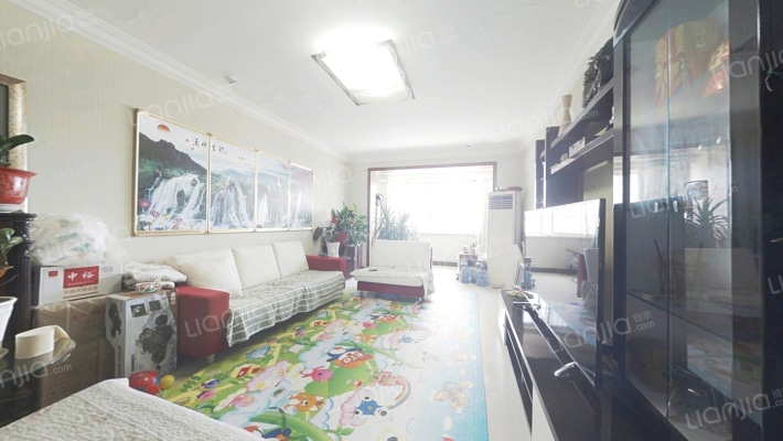 银海综合大厦二手房实景图