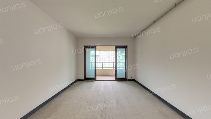 长滩原麓瑾园A区二手房实景图