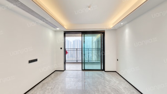 长沙北中心保利时代J区二手房实景图