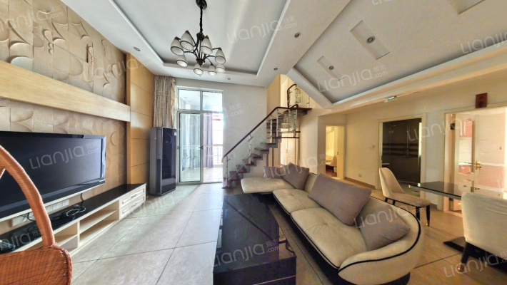 中南世纪城北区二手房实景图