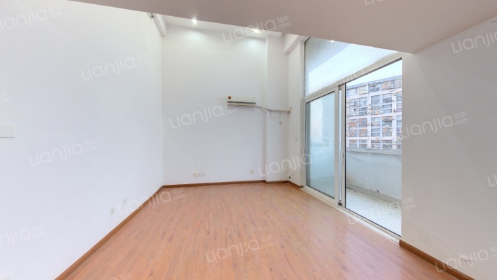 金海岸国际生活广场二手房实景图