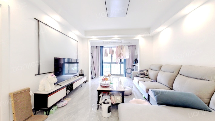 新大蓝庭二手房实景图