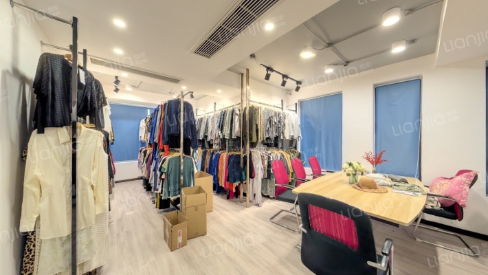 水岸香榭二手房实景图