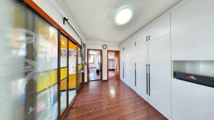 双河新村二手房实景图