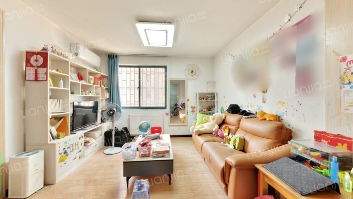 曙宏南苑二手房实景图