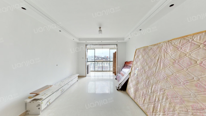 南天阳光东区二手房实景图