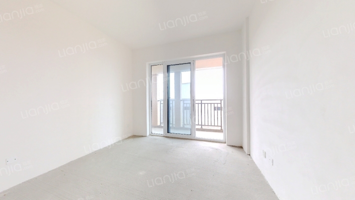 春天里二手房实景图