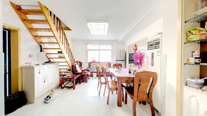 灵顺小区二手房实景图