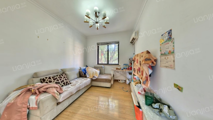 美术地毯厂二手房实景图