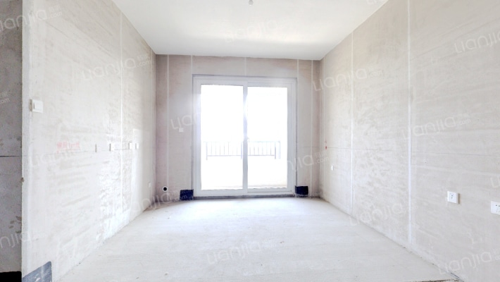 郑地美景东望三期二手房实景图