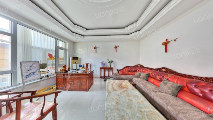 绿洲小区别墅二手房实景图