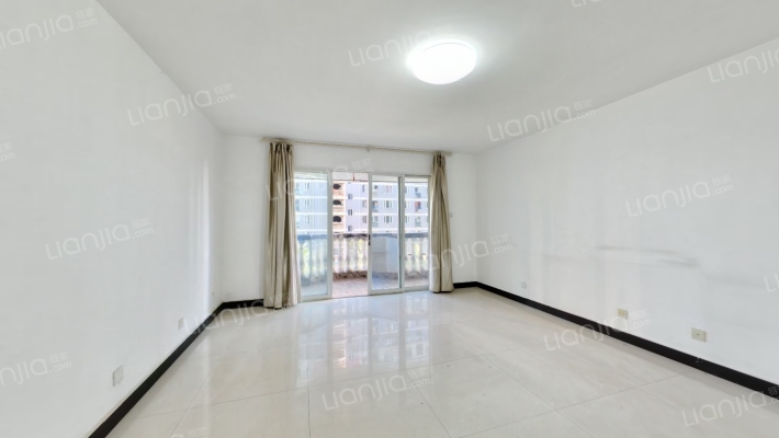 世纪城玉春苑二手房实景图