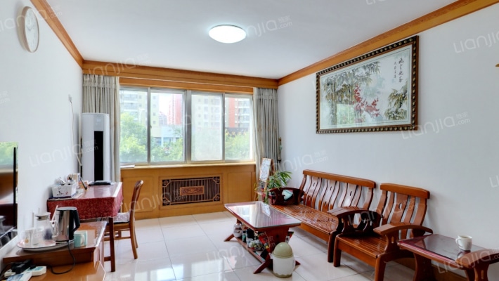 唐岛湾F小区二手房实景图