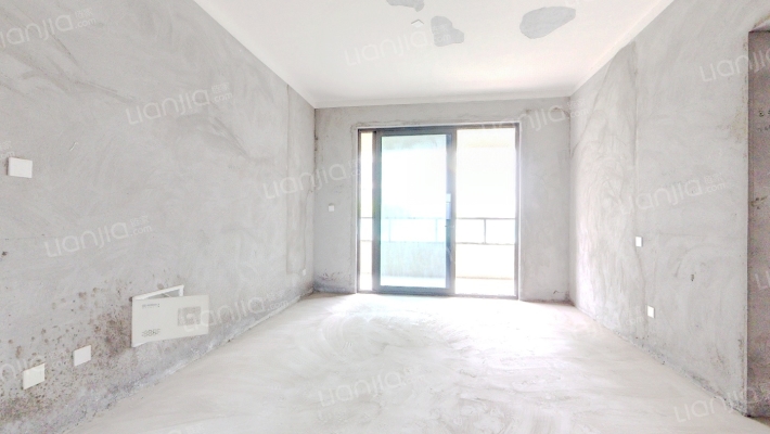 招商雍华苑二手房实景图