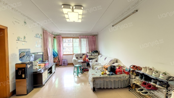 翡翠新村二手房实景图