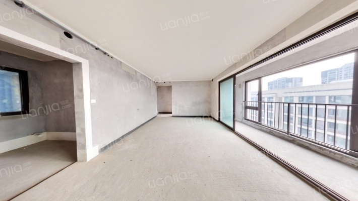 新城春山拾鸣二手房实景图