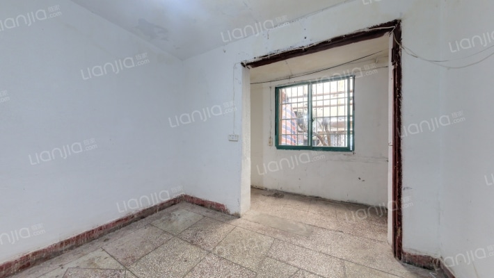 宅吉路335号二手房实景图