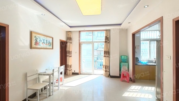 恒嘉豪庭二手房实景图