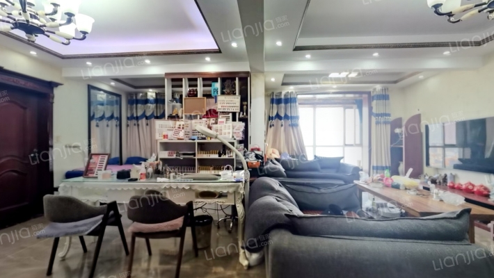 天鸿世贸广场二手房实景图