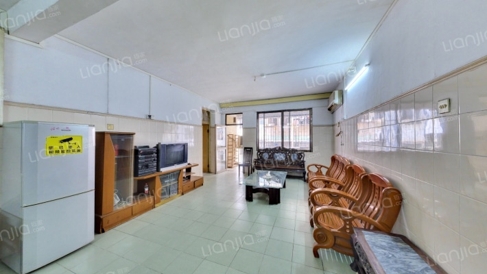 市建小区二手房实景图