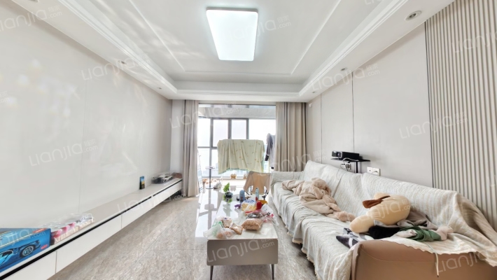 天鹅港华庭二区二手房实景图