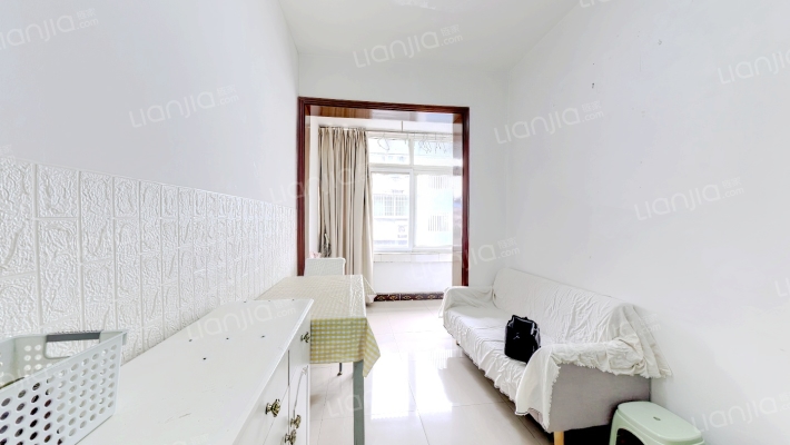 新桥新村二手房实景图