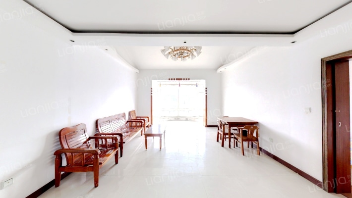 南风雅园一期二手房实景图