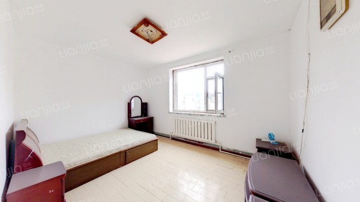 海港楼二手房实景图