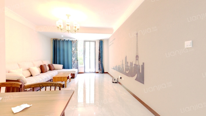 鑫江水青木华四期二手房实景图