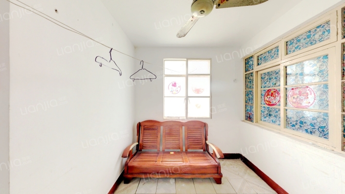 梁溪路121号二手房实景图